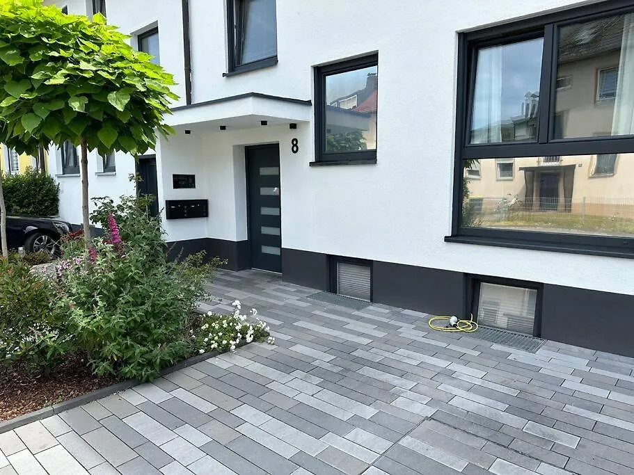 Apartment Familienparadis Pool Garten Grill Parkplatz Fitness Tischtennis Nuremberg Germany
