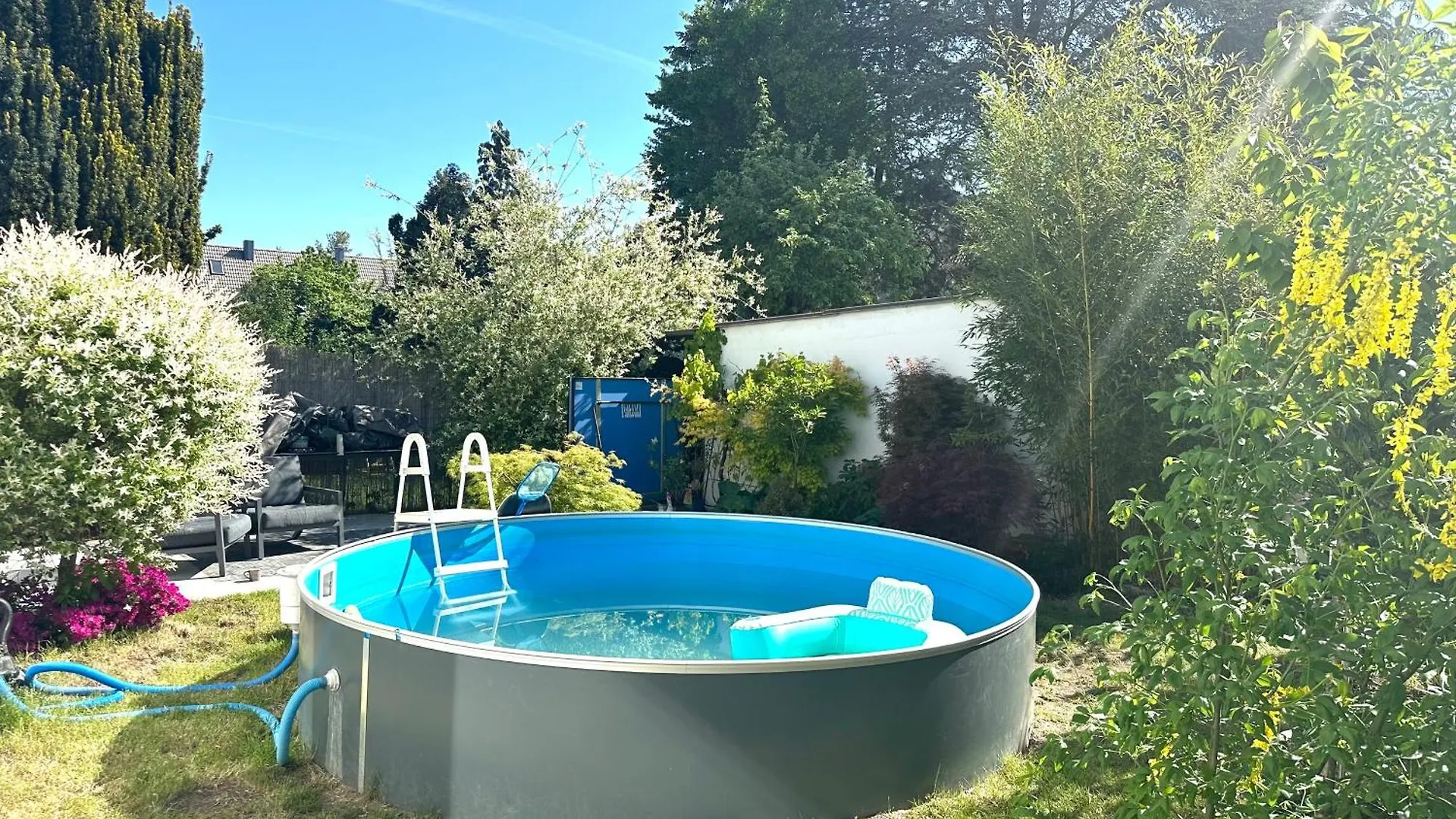 Familienparadis Pool Garten Grill Parkplatz Fitness Tischtennis Nuremberg 0*,